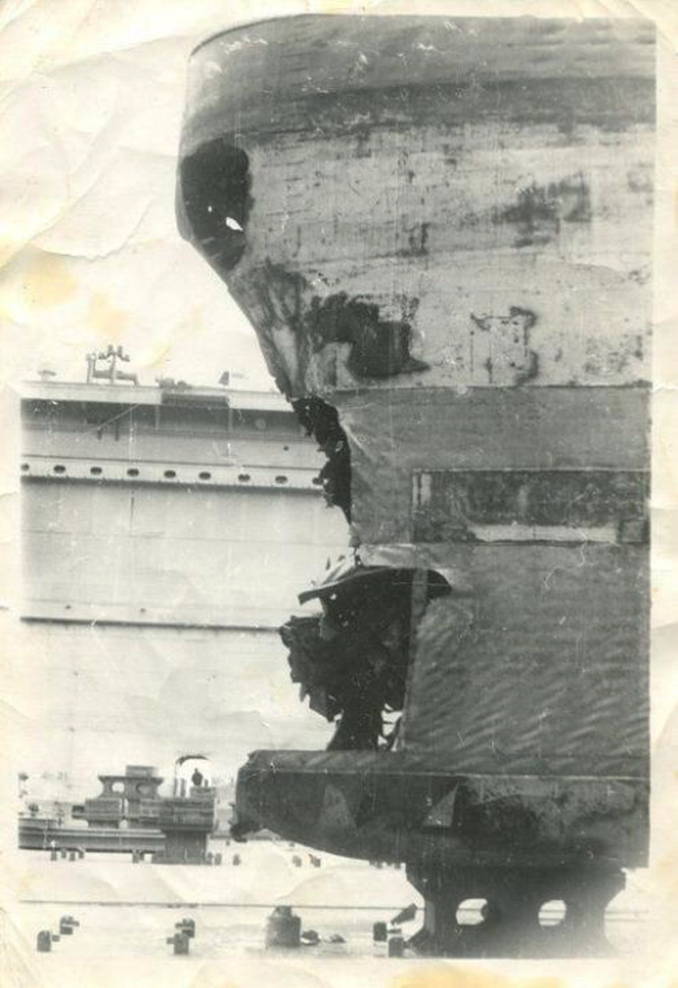 Апл к-116 проект 675. К-116 подводная лодка. Апл к 10. Бухта чажма авария 1985 взрыв. С-56 подводная лодка.